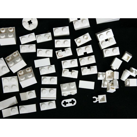 100+ Pieces White Lego Assorted Bricks Specialty Parts Building Shades Clear - Picture 6 of 12